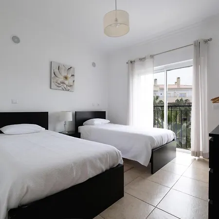 Апартаменты Pool View 3 Bed *